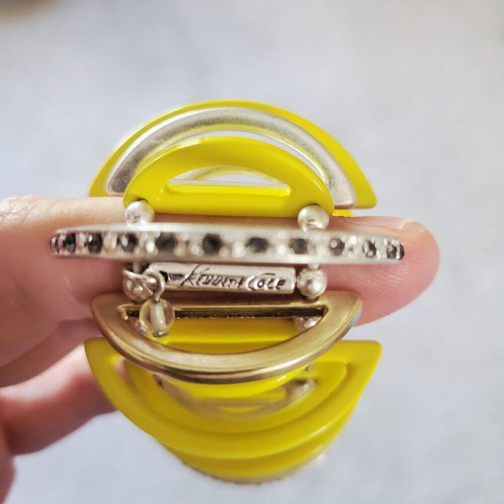 Vintage Kenneth Cole Avant Garde Stretch Bracelet Yellow Gold Silver Metal - Picture 2 of 9